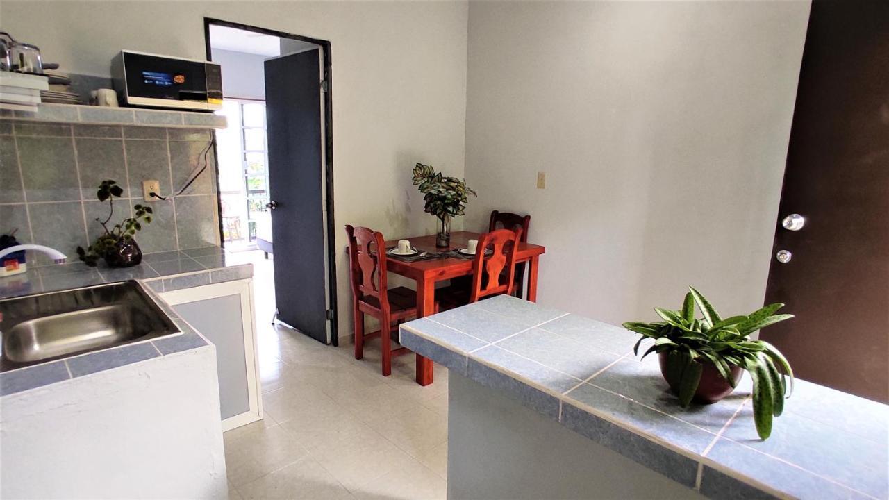 Apartamento Depto en Planta Alta con Balcón y Árboles Frutales Cancún Exterior foto