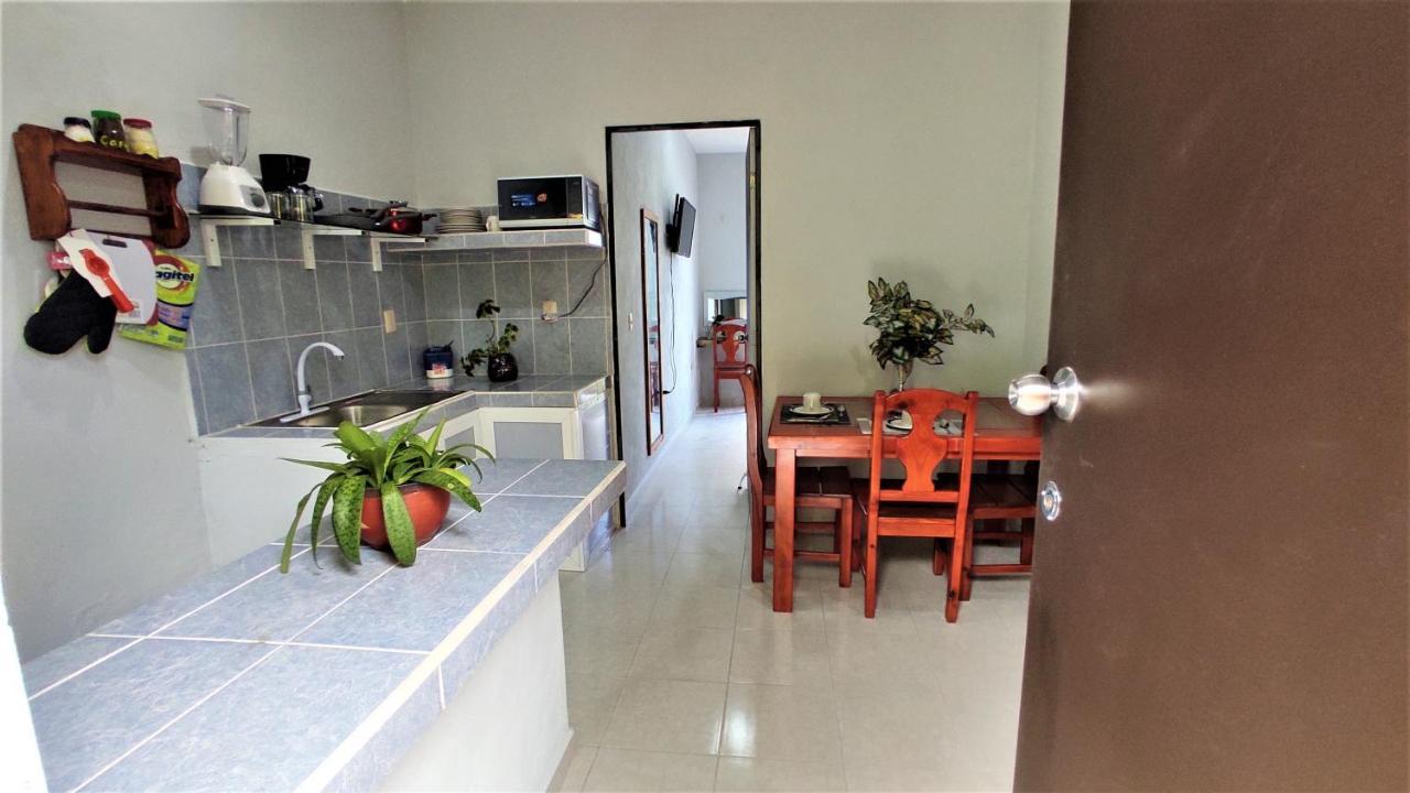 Apartamento Depto en Planta Alta con Balcón y Árboles Frutales Cancún Exterior foto